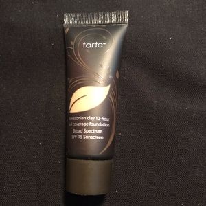Tarte Amazonian Clay Foundation Sample Size.